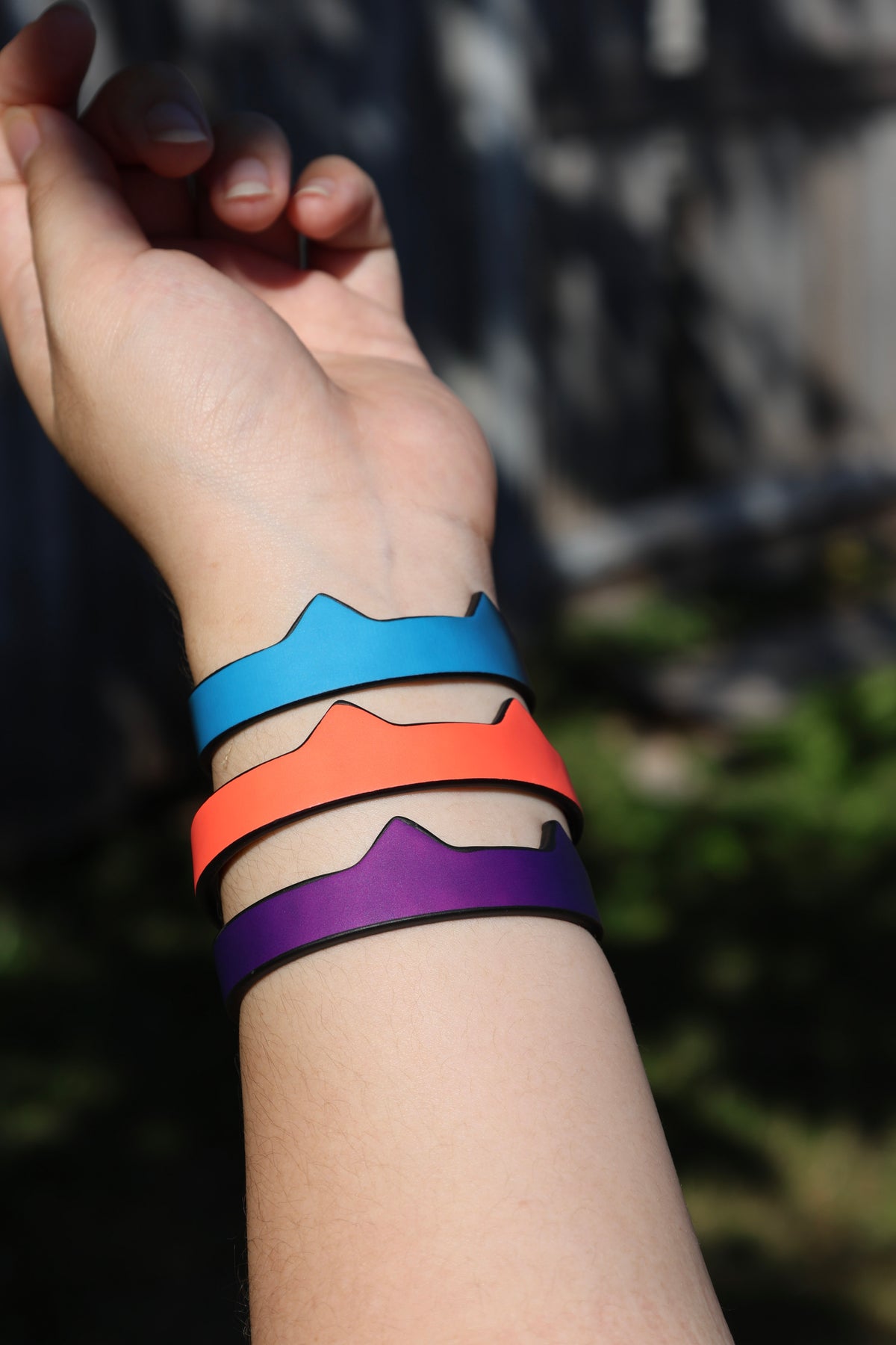 Kitten wrist band